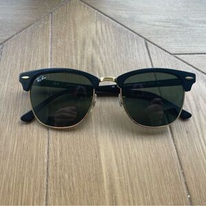 Ray-Ban RB3016 Clubmaster Classic Sunglasses